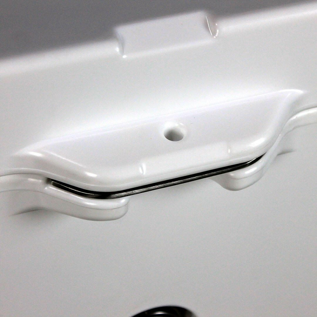 Rhino ES-50QTW Roto Molded Foam Injected 50 Litre Ice Box With Longest Ice Retention And Cool Wheels With Handle - Model ES-50QTW