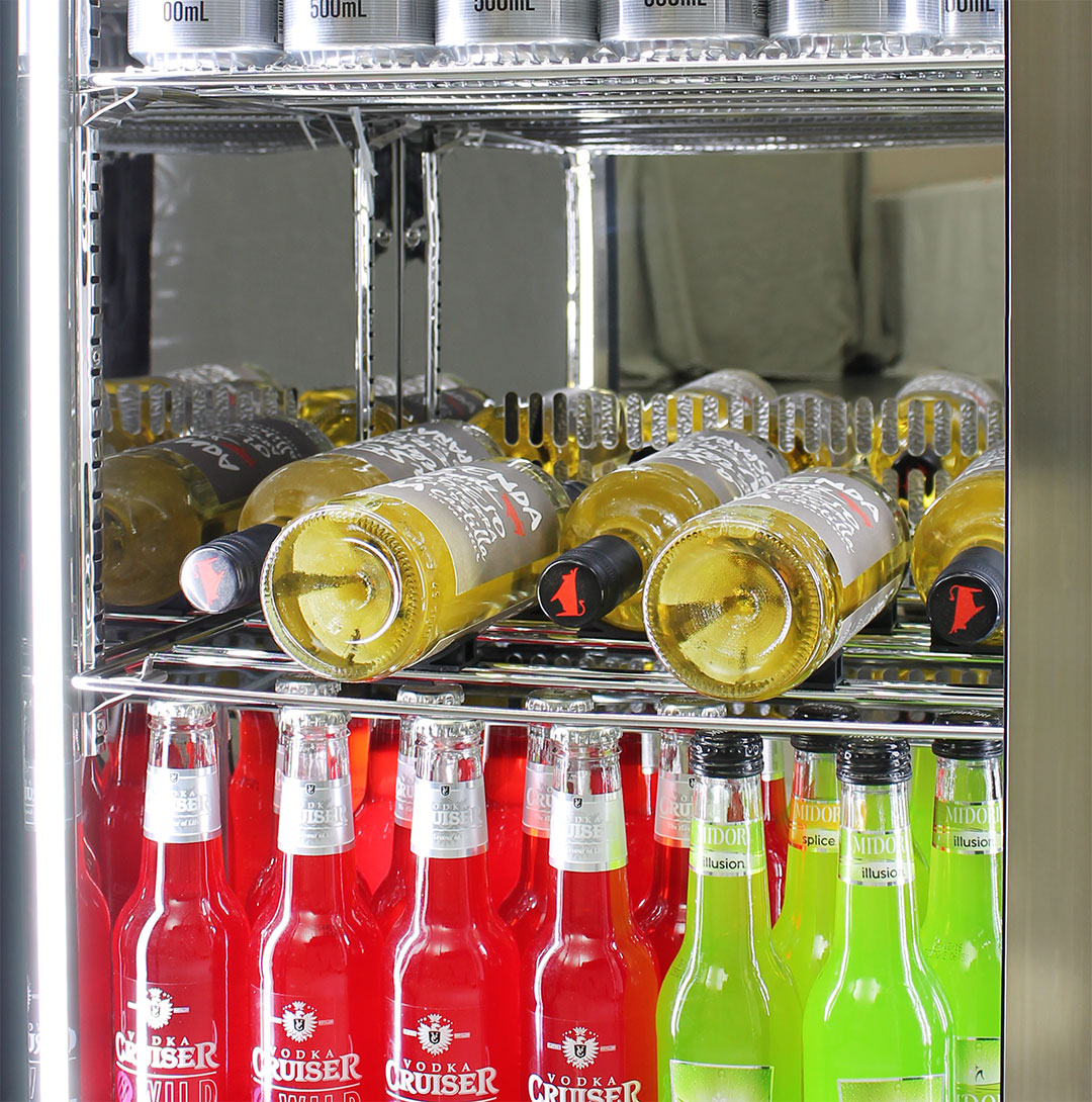 Rhino ENV1R-SD - Outdoor 1 Door Bar Fridge Coldest Beer 43ºC+ Best Alfresco 316 Stainless Solid Door Quiet Right Hinge